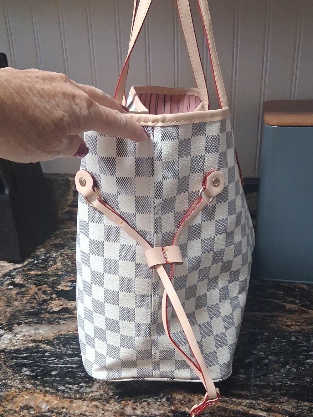 Source Unknown Cream Checkered Tote Bag Nwot. FIRM PRICE - Picture 4 of 16